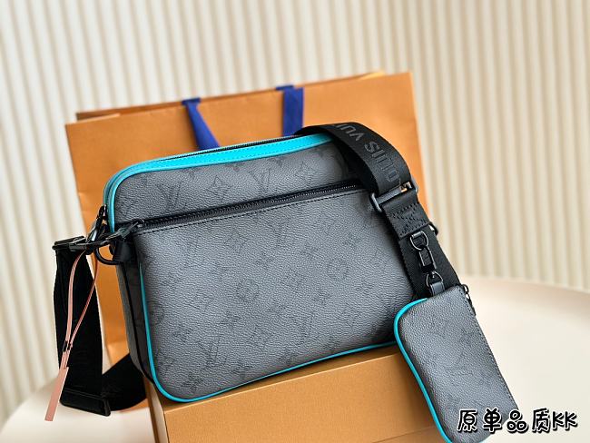 Louis Vuitton Trio Pochette Blue Monogram 25x12cm - 1