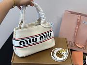 Miumiu Striped Logo Tote P150 Cream 22x14cm - 5