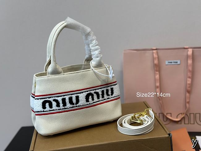 Miumiu Striped Logo Tote P150 Cream 22x14cm - 1