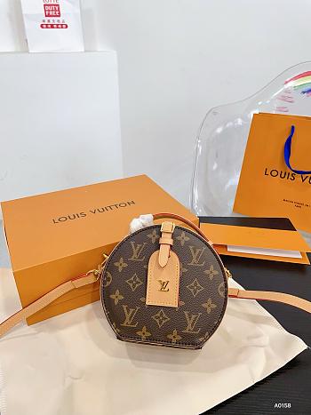 Louis Vuitton Petite Boite Chapeau-18*17*7CM