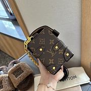 Louis Vuitton Reverse Monogram Essential Trunk 15cm - 4