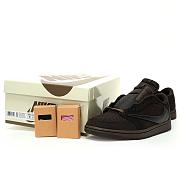 Air Jordan 1 Retro Low OG SP Travis Scott  Velvet Brown - DM7866-202 - 5