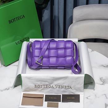  Bottega Veneta Purple Casette Padded Bag 26x18x8cm