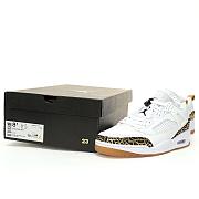 Air Jordan Spizike Low White Metallic Gold - HJ9019-100 - 5