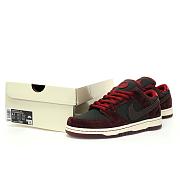 RIOT Skateshop Nike Dunk Low SB Mahogany Dark Beetroot - FZ1289-200 - 5