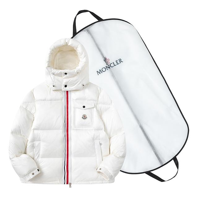 Moncler Montbeliard Down Jacket FG00420 White - 1