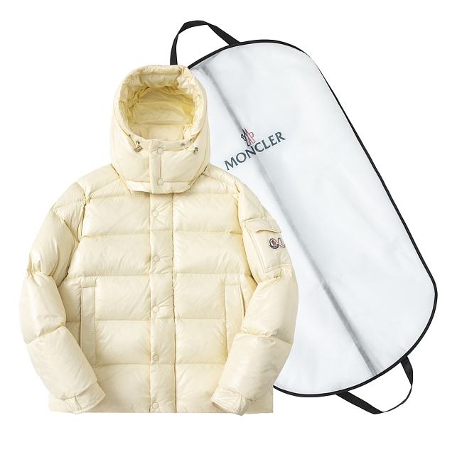 	 Moncler Maya 70th Short Down Jacket FG00475 Cream - 1