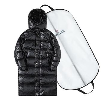 Moncler Hanoverian Long Down Jacket FG00495 Black 