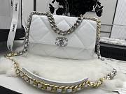 Chanel 19 White Lambskin Mixed Hardware Gold 30cm - 3