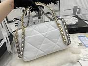 Chanel 19 White Lambskin Mixed Hardware Gold 30cm - 2