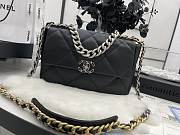 Chanel 19 Black Lambskin Mixed Hardware Gold 30cm - 4