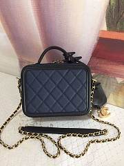 Chanel Filigree Vanity Case Navy 17cm - 2