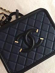 Chanel Filigree Vanity Case Navy 21cm - 4