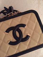 Chanel Filigree Vanity Case Beige 17cm - 5