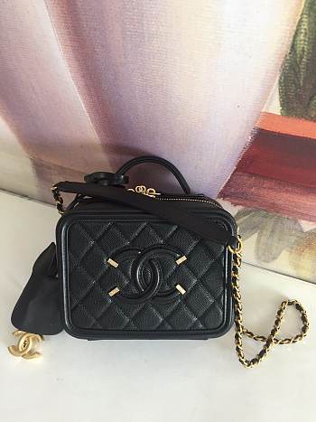 Chanel Filigree Vanity Case Black 17cm