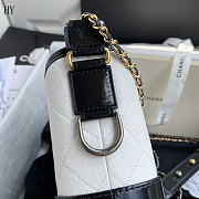 Chanel Gabrielle Hobo Bag White 20cm - 5