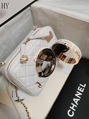 Chanel Camera Bag White 11.5×16×6cm - 2