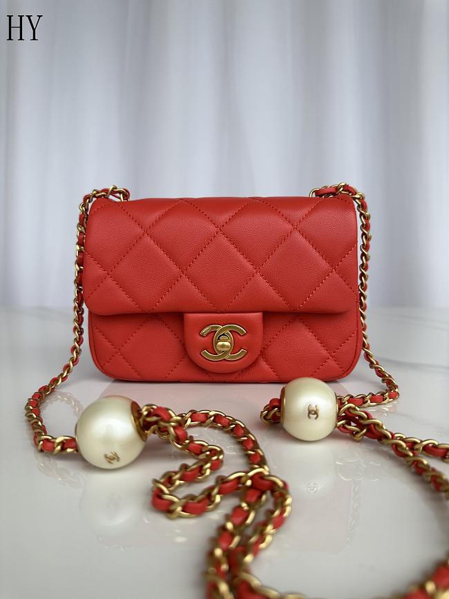 Chanel Mini Flap Bag White Double Pearl Crush in Red Calfskin 18x13x7cm - 1