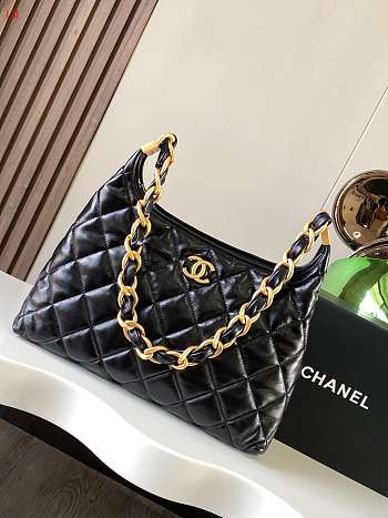 Chanel Hobo Bag Shiny Lambskin Gold-Tone Metal Black 29-32-10cm