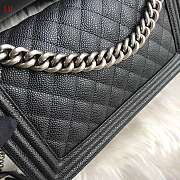 Chanel Boy Old Medium Caviar Black Silver 25cm - 3