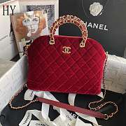 Chanel 24B Quilted Shell Bag Red 20.5x28.5x7cm - 1