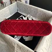 Chanel 24B Quilted Shell Bag Red 20.5x28.5x7cm - 5