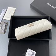 Chane Caviar Qquilted CC Gusset Flap Wallet White 19*10.5*3CM - 4