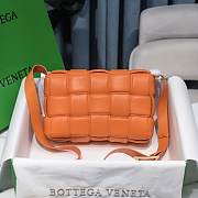 Bottega Veneta Orange Casette Padded Bag 26x18x8cm - 4