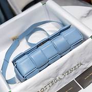 Bottega Veneta Light Blue Casette Padded Bag 26x18x8cm - 2