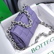 Bottega Veneta Lavender Chain Cassette Bag 26x18x8cm - 2