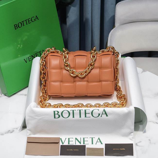 Bottega Veneta Caramel Chain Cassette Bag 26x18x8cm - 1