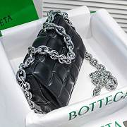 Bottega Veneta Black Silver Chain Cassette Bag 26x18x8cm - 3