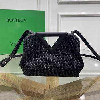 Bottega Veneta Small Point Bag Black 16*24*8cm