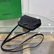 Bottega Veneta Small Point Bag Black 16*24*8cm - 4