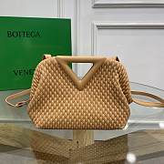 Bottega Veneta Small Point Bag Beige 16*24*8cm - 1