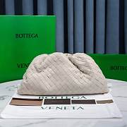 Bottega Veneta The Pouch Cream 38*20*8.5cm - 4