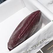 	 Bottega Veneta Jodie Burgundy 23x28x8cm - 5