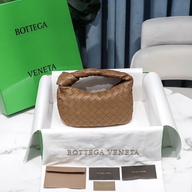 	 Bottega Veneta Jodie Tan 23x28x8cm - 1