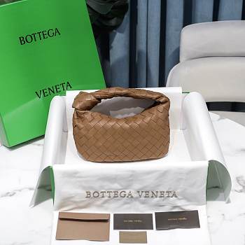 	 Bottega Veneta Jodie Tan 23x28x8cm