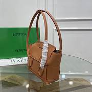 Bottega Veneta Arco Bag Brown 38*33*6cm - 4