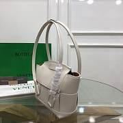 Bottega Veneta Arco Bag White 38*33*6cm - 4