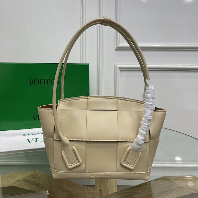 Bottega Veneta Arco Bag Light Beige 38*33*6cm - 1