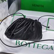 Bottega Veneta Black The Pouch Clutch 23*13*7cm - 3