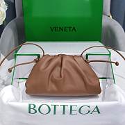 Bottega Veneta Brown The Pouch Clutch 23*13*7cm - 1