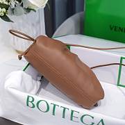 Bottega Veneta Brown The Pouch Clutch 23*13*7cm - 4