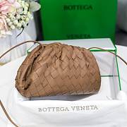 Bottega Veneta Brown The Mini Pouch 22×12×7cm - 2