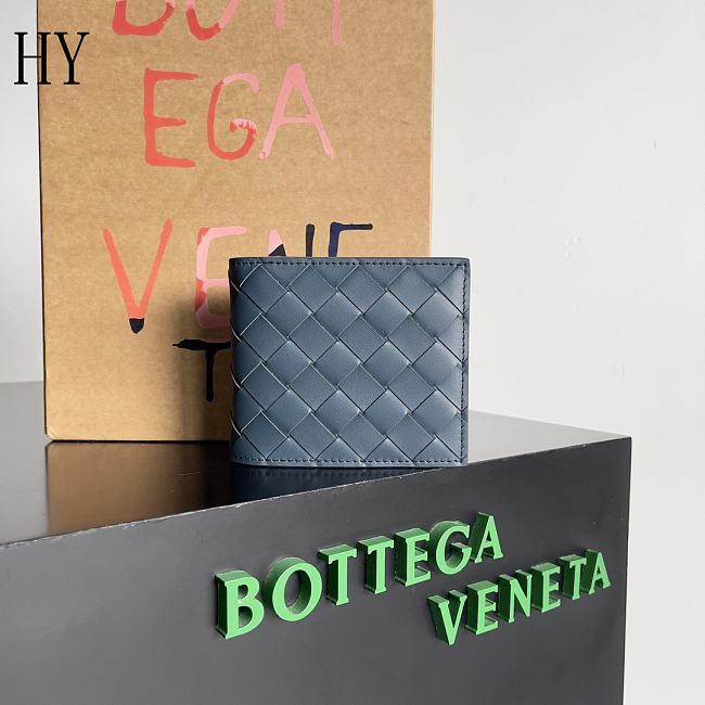 Bottega Veneta Intrecciato Bi-Fold Wallet Blue 11*9.5*1cm - 1