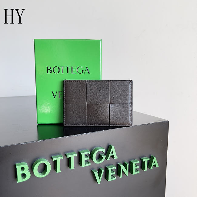 Bottega Veneta Cassette Credit Card Case Brown 11x7x0.5cm - 1