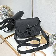 Dior Saddle Bag With Strap Black Oblique 23 x 18 x 6cm - 1