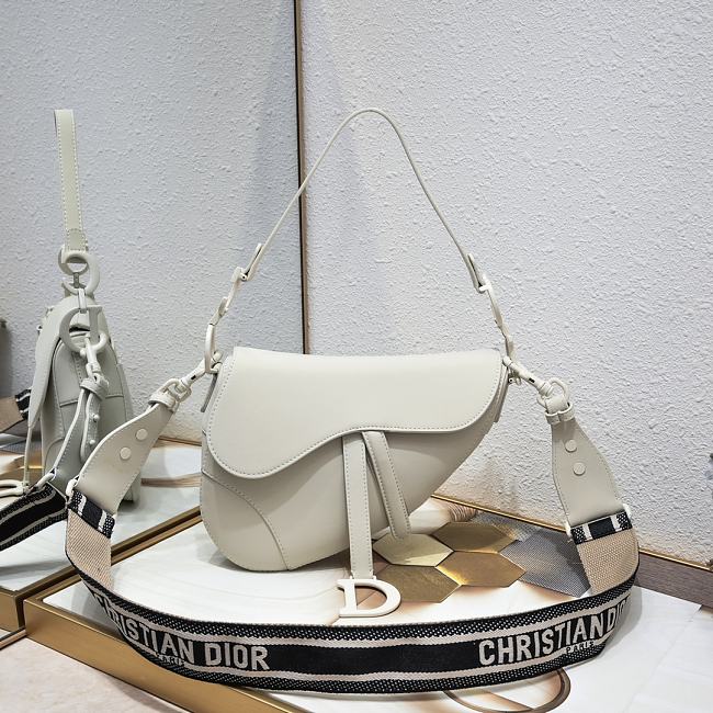 Dior White Ultra Matte Saddle Satchel 25.5 x 20 x 6.5cm - 1